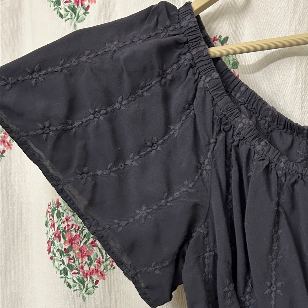 Torrid Ruffled Blouse - Picture 4 of 4